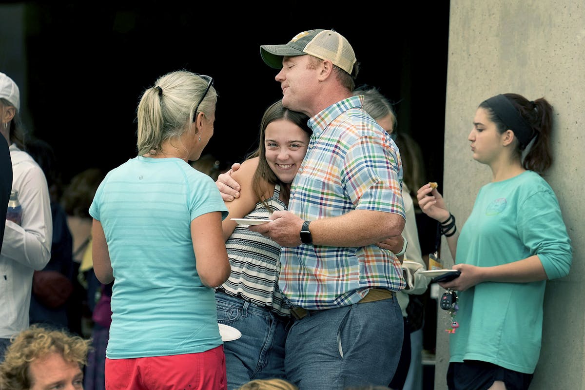 Families attend "Sweet Sendoffs," where goodbyes and Sasquatch cookies were had. Photo by Jamie Cotten/ Colorado College